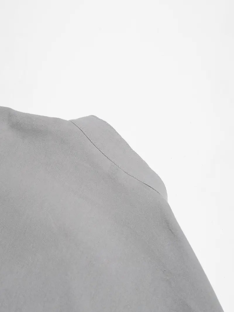 Langärmliges Leinenhemd mit Mandarinkragen und Knopfleiste