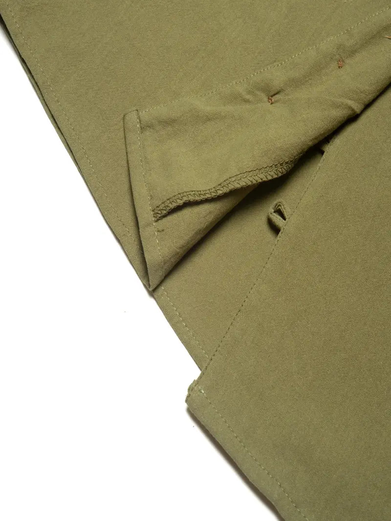 Langärmliges Leinenhemd mit Mandarinkragen und Knopfleiste