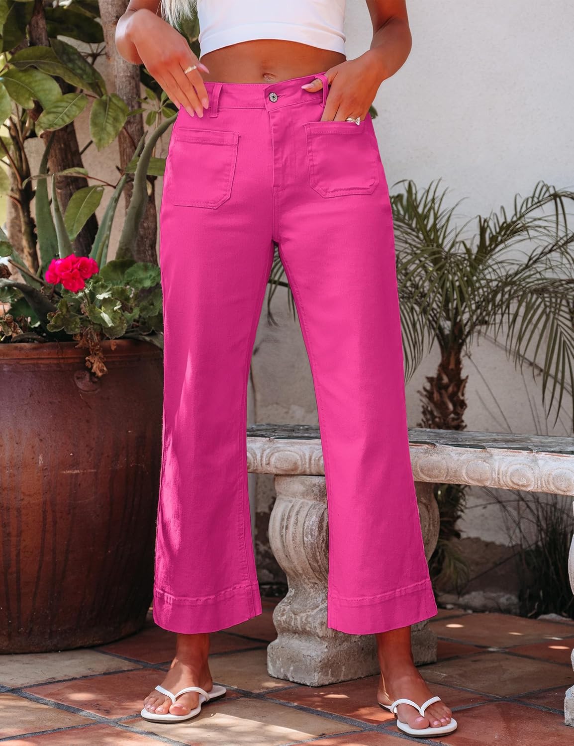 Women's wide-leg jeans, stylish high-waisted flared jeans