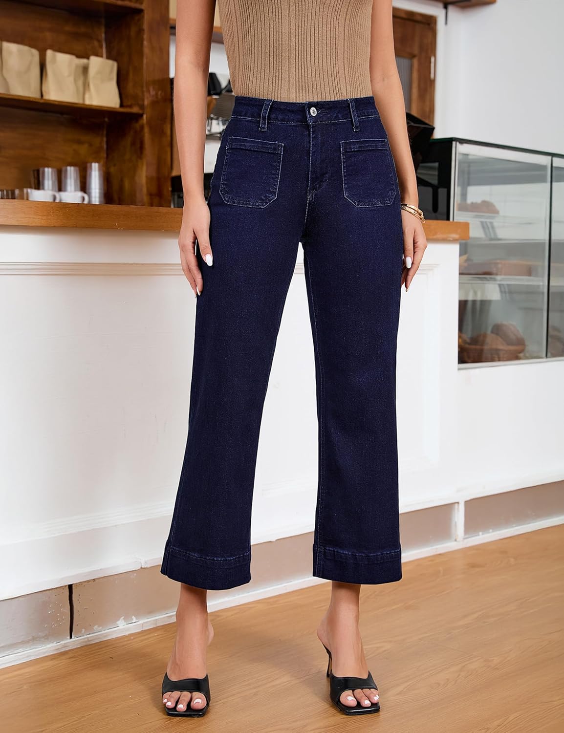 Women's wide-leg jeans, stylish high-waisted flared jeans