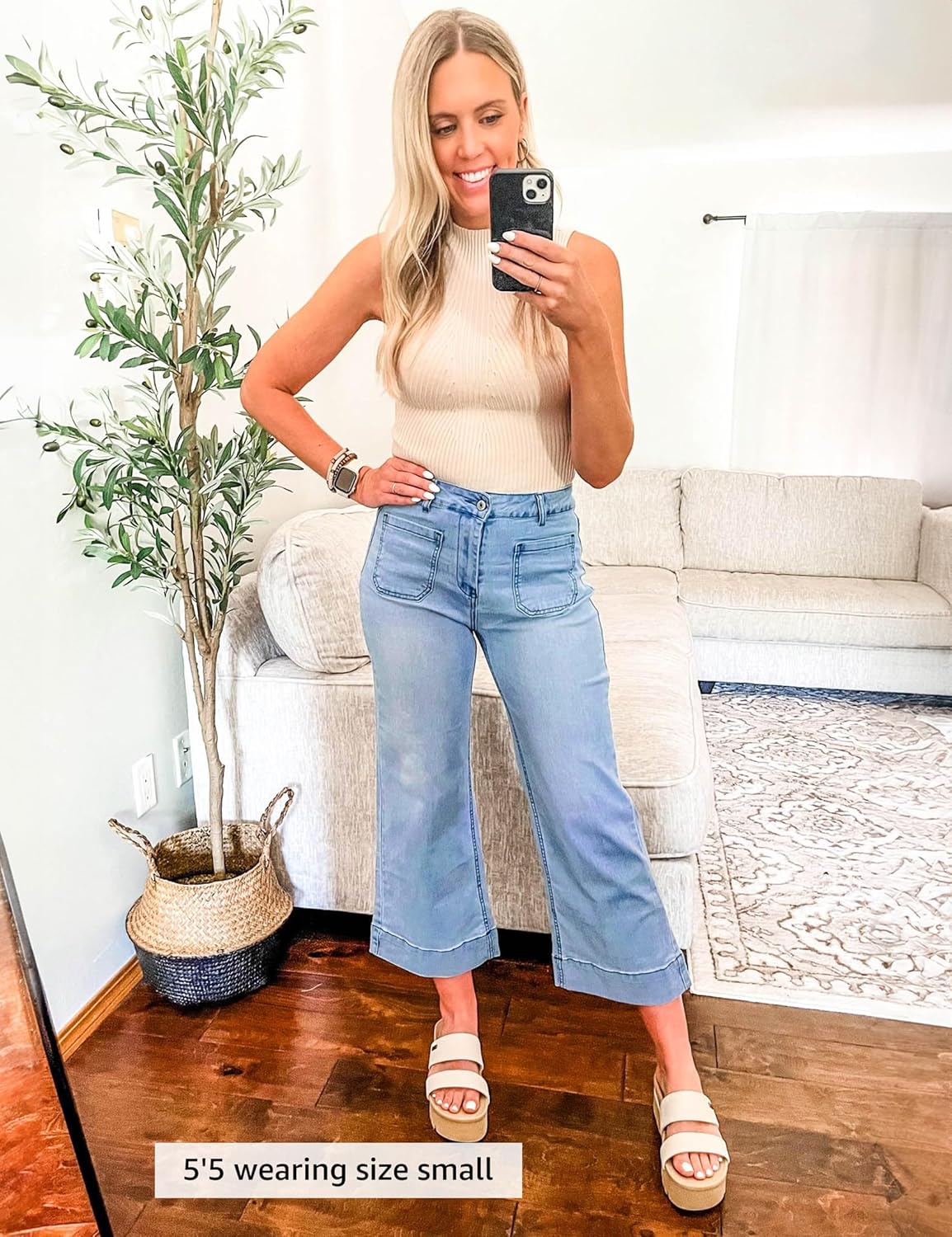 Women's wide-leg jeans, stylish high-waisted flared jeans