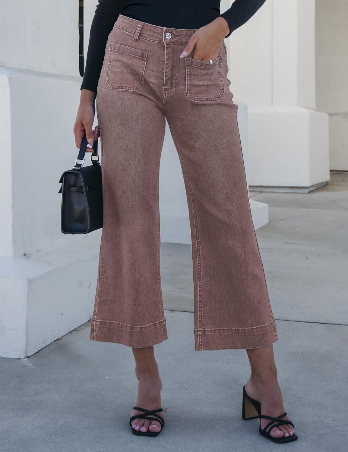 Women's wide-leg jeans, stylish high-waisted flared jeans