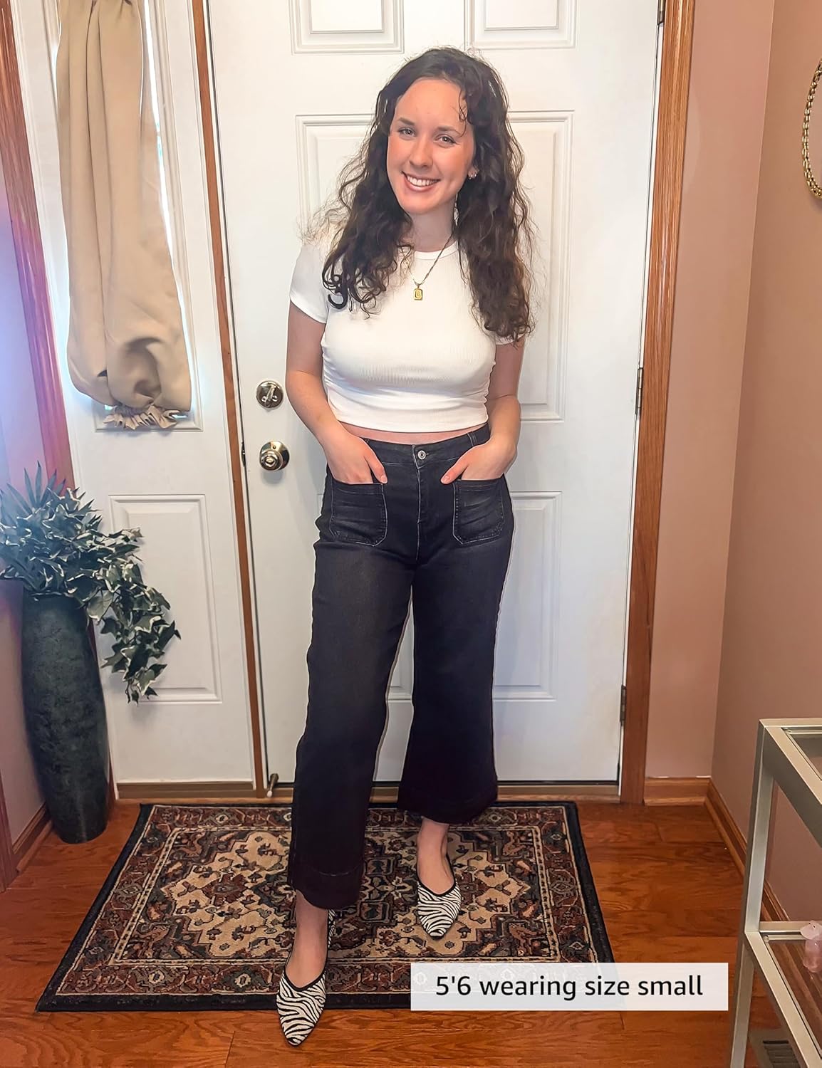 Women's wide-leg jeans, stylish high-waisted flared jeans